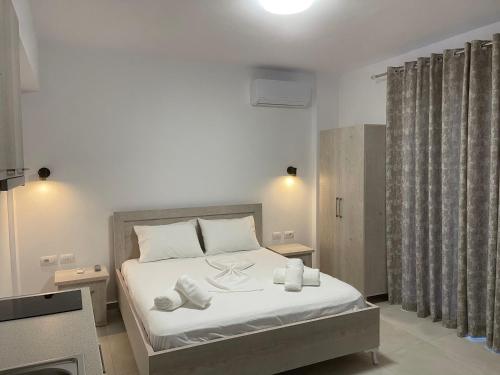 Studio with Garden View room in Villa Egli Ksamil