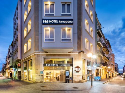 Photo - B&B HOTEL Tarragona Centro Urbis