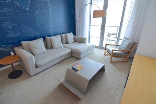 Beachwalk Resort 2606A - image 3