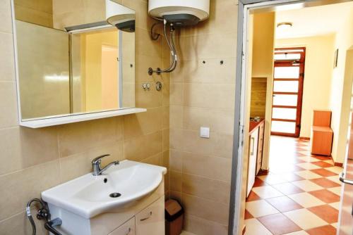 Apartment image 1