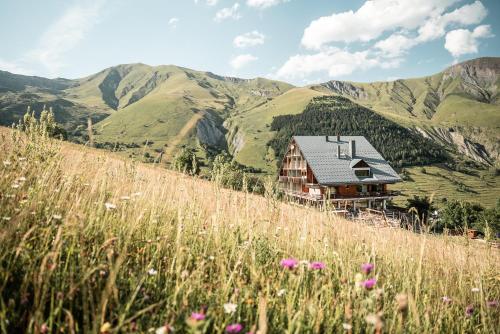 Les Cèdres - Hôtel - Restaurants - Spa - Hotel - St Sorlin d'Arves