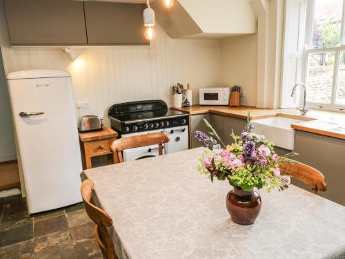 Buitenkant, Snowdrop Cottage in Sawdon