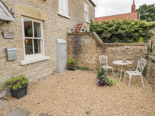 Buitenkant, Snowdrop Cottage in Sawdon