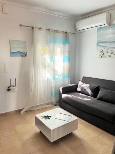  Chez Angelika in Tavronítis