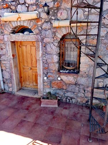 Traditional stone house in Chios gîte à louer Chios Castle