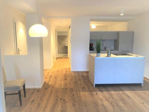 Konyha, Vergiss mein nicht in Grinzens