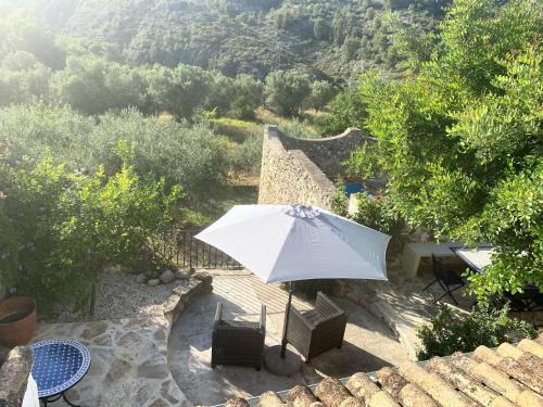 CASA LOLA Naturaleza, Montañas y Piscina Compartida De Pueblo