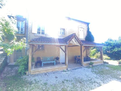 Résidence Les Trois Jardins avec WIFI et Parking gratuit Résidence Les Trois Jardins avec WIFI et Parking gratuit