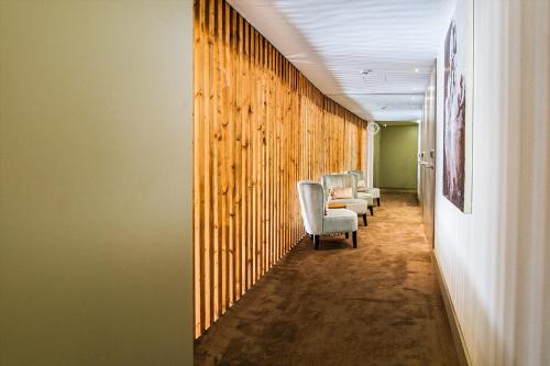 373304108 Hotel Well and Come Barcelona