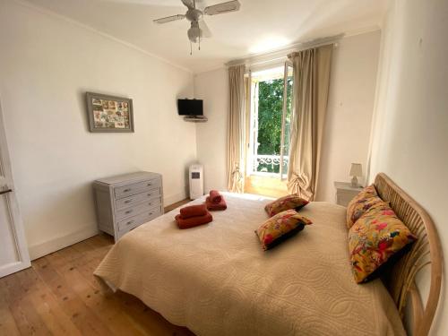 Résidence Les Trois Jardins avec WIFI et Parking gratuit Résidence Les Trois Jardins avec WIFI et Parking gratuit