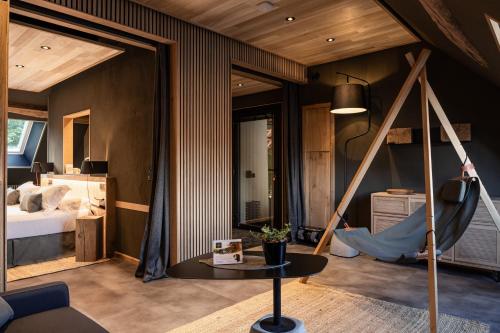 Le Studio des Prés Verts Suite Design avec Jacuzzi Privatif (Le Studio des Pres Verts Suite Design avec Jacuzzi Privatif) in Jouey