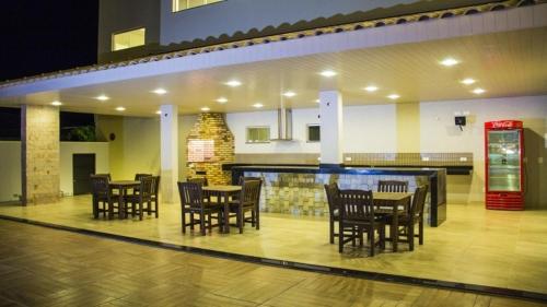 สระว่ายน้ำ, Hotel Baeza in โกยาตูบา