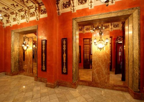 Hotel Nouvel, Барселона (фото 11)