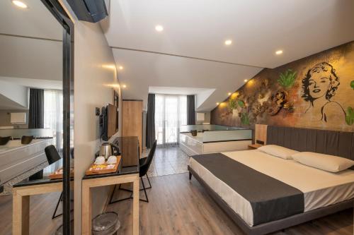 1 queen bed
