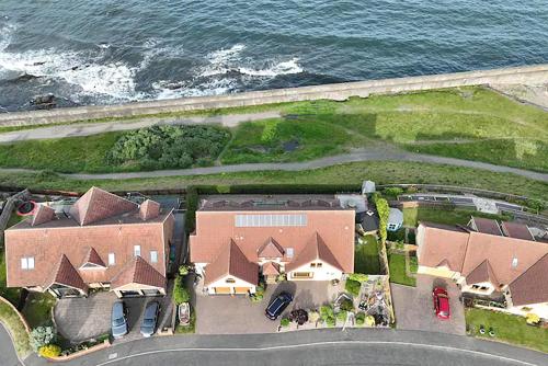 Luxury Seaside Home with Incredible Views in Fife