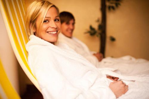 Hotel Eschenhof & Apartments – Fulpmes, IL