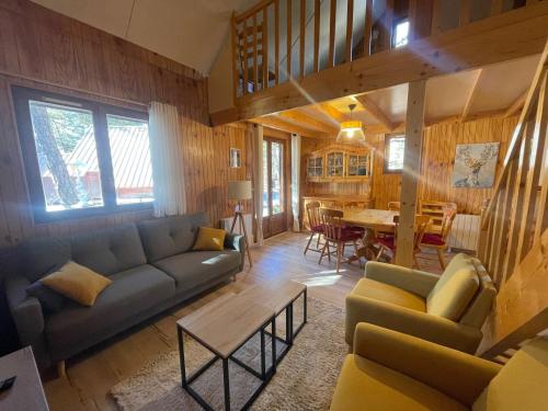 Chalet Barcelonnette, 4 pièces, 8 personnes - FR-1-165A-121 - Location, gîte - Barcelonnette