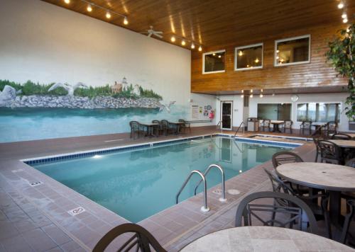 Westwood Shores Waterfront Resort 2