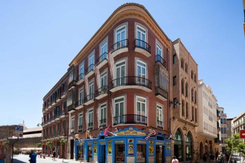 INMálaga Santos Suites 1