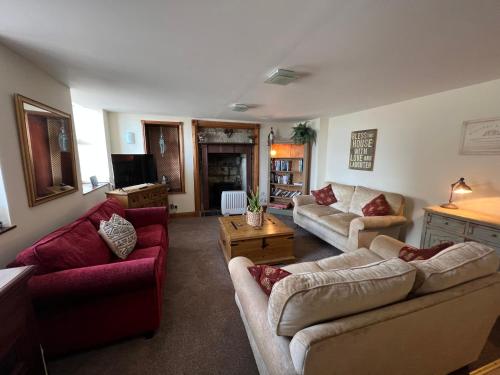 Anchor Hotel - image 6