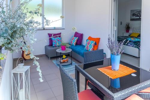 Comfortable apartment near Opatija in มิโฮติซิ