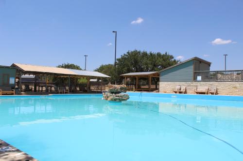 Canyon Lakeview Resort