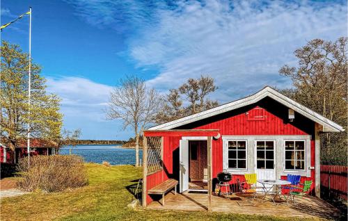 Beautiful home in Grdd with 1 Bedrooms, Sauna and WiFi - Gräddö