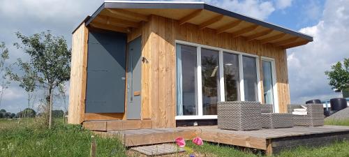  Tiny house het Polderhuisje, Pension in Streefkerk bei Lekkerkerk