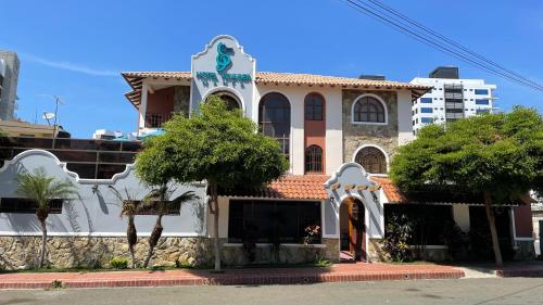 Photo - Hotel Voyager Manta