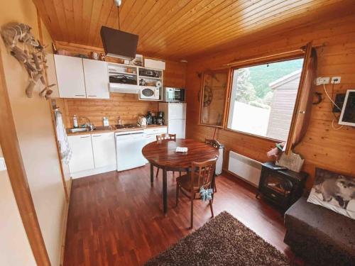 virtuve, Chalet cosy Ignaux - Ax les thermes in Ignaux