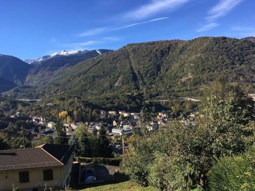 Skats, Chalet cosy Ignaux - Ax les thermes in Ignaux