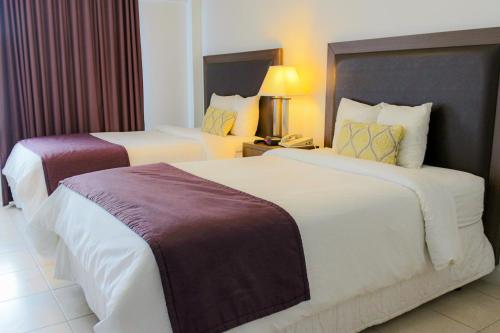 Standard Double Room with Two Double Beds - No Resort Fee