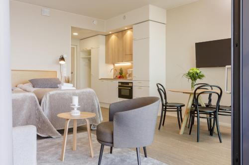 Marina Chalets Studios by Hiekka Booking - sisältää liinavaatteet ja loppusiivouksen, Kalajoki (fotografie 11)