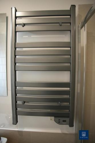 Double Room with Private Bathroom image 8