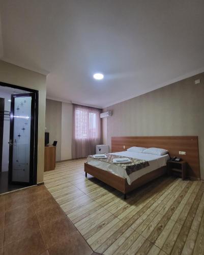 Hotel Elio – Batumi, IL