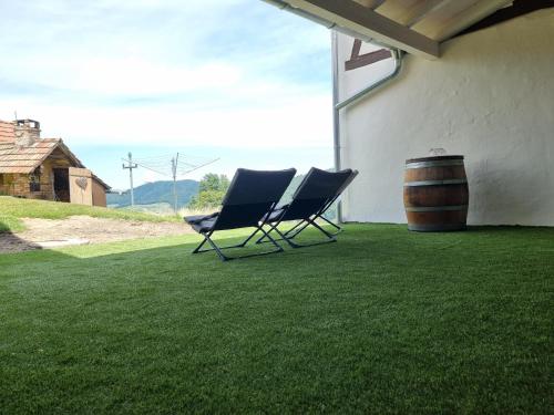 Haus am Berg mit Wellnessbereich, Bar und Panorama Haus am Berg mit Wellnessbereich, Bar und Panorama