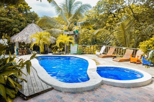 Басейн, Casa Hostal Villa Del Rio in Парк Тайрона