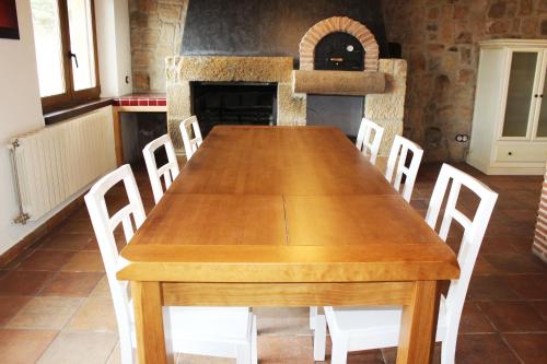 Létesítmények, Camino del Pinar in Quintanar De La Sierra