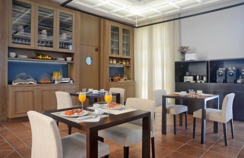 37337664 Casa Anamaria Hotel