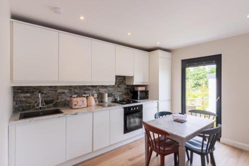 Konyha, Boyne View House in Trim