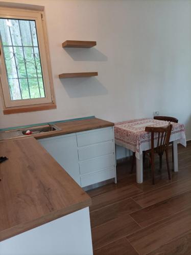 Bujtinat Skenderi Gjinar 2 Bujtinat Skenderi Gjinar 2