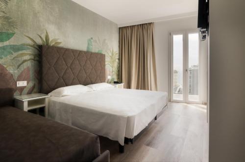 Hotel President Room Type - Family Room with Sea View