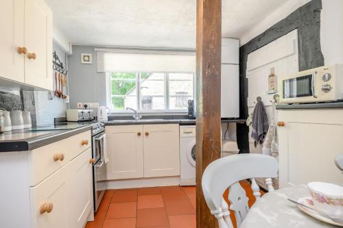 Fern Hall Cottage Hereford - image 3