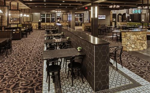 Lakeside Hotel Casino
