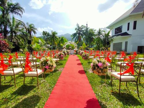 גינה, Chateau Bleu Resort in לגונה