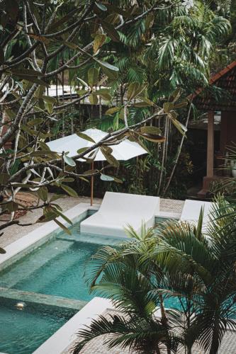 Terra Cottages Uluwatu Bali – Uluwatu, CO