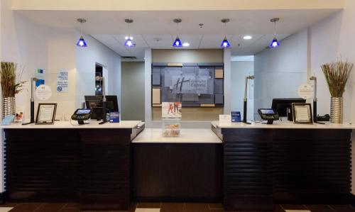 Holiday Inn Express Hotel & Suites Atlanta Airport West - Camp Creek, an IHG Hotel