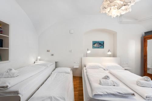 ROG Apartment with Furnished Courtyard, Lublaň (fotografie 7)