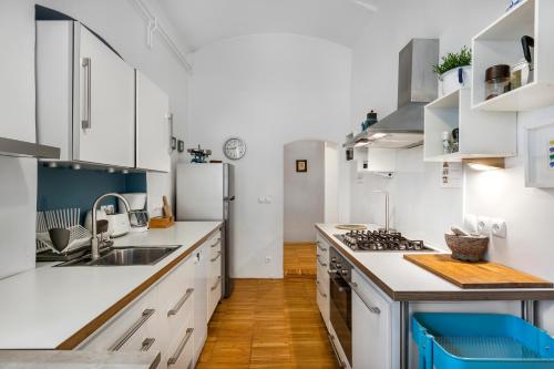 ROG Apartment with Furnished Courtyard, Lublaň (fotografie 3)