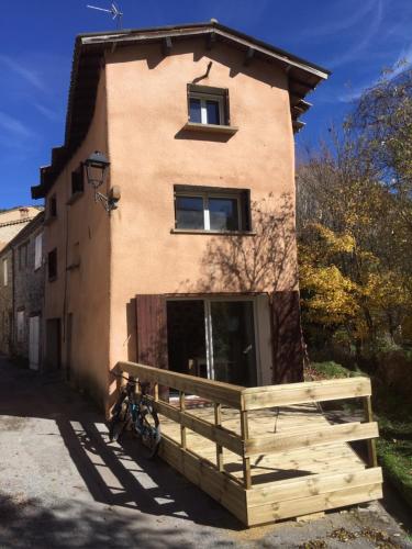 Maison de charme au bord de la verdure in La Garde (Provence-Alpes-Cote d'Azur)